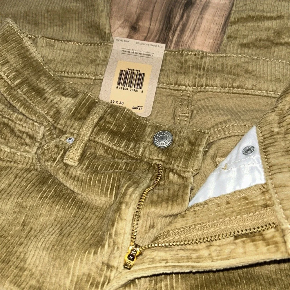 NWT  Levi's‎ 311 Shaping Skinny Corduroy Jeans, Womens 29x30
